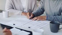 こうすれば家計を一気にスリムにできる…50歳を過ぎたら｢解約したほうがいい保険｣｢絶対必要な保険｣