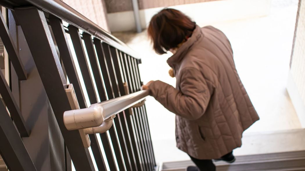 なぜ子ども世代は親の介護問題にここまで悩まされなければならないのか 介護の認識に大きな世代間ギャップ