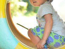 認可と認可外の保育料、本当はどのくらい違う？