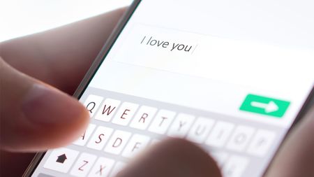 NEC - たけさんページ 仮想通貨で稼いで一緒に世界を旅行しよう｣SNSで被害が急増する