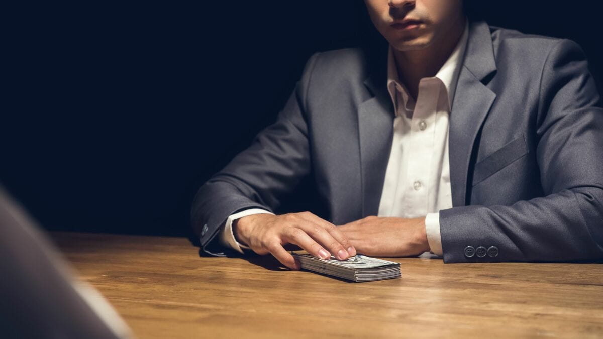 私のやり方に従えば儲けられる はウソ ひろゆきが 自称お金持ちには気をつけろ と警告するワケ 本当に儲けている人は名乗らなくても勝手にバレる President Online プレジデントオンライン