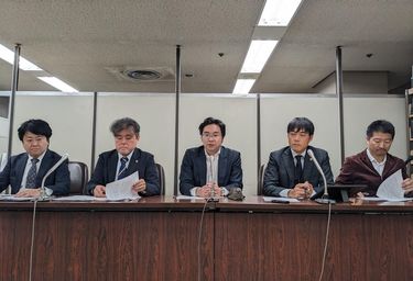 統一教会　聖本　経典 聖本3000万円、多宝塔7000万円…旧統一教会「霊感商法」の底知れない
