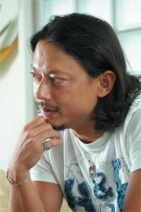 <strong>本田直之●</strong>明治大学卒業後、サンダーバード国際経営大学院にてMBA取得。現在、レバレッジコンサルティング社長。最新刊に『レバレッジ・マネジメント』がある。