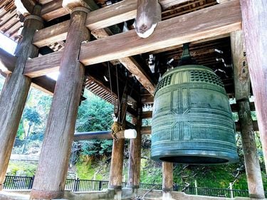 金寿堂謹製 薬師寺 白鳳の鐘 報恩鐘 金属製 喚鐘 梵鐘 骨董品 仏像　除夜の鐘 金寿堂謹製 薬師寺 白鳳の鐘 報恩鐘 金属製 喚鐘 梵鐘 骨董品