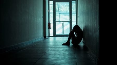 ＪS小学生援交個人撮影 理由を聞いても｢わかんない｣｢言われたから｣…15歳から売春をさせられた少女が逃げなかった本当の理由 劣悪な家庭環境が､考える力を奪ってしまう |  PRESIDENT Online（プレジデントオンライン）