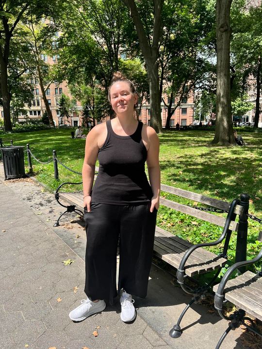 ニューヨークで筆者のインタビューに答えてくれた20代の若者たち