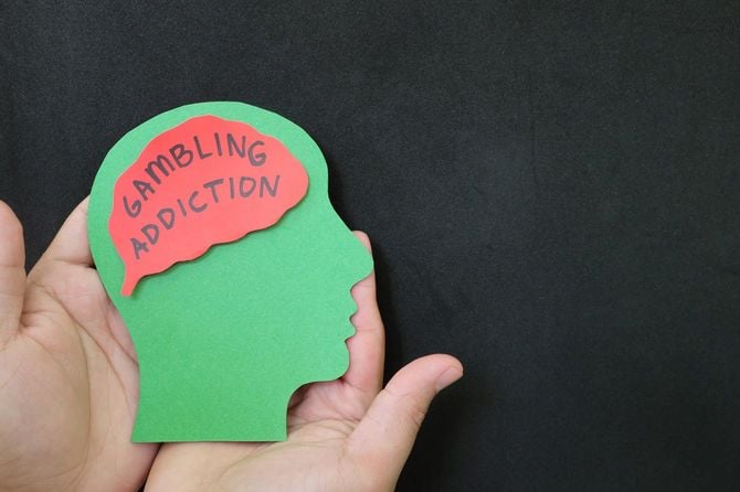 ギャンブル依存症にかかっている人の脳は、ギャンブルのことで頭が占められている