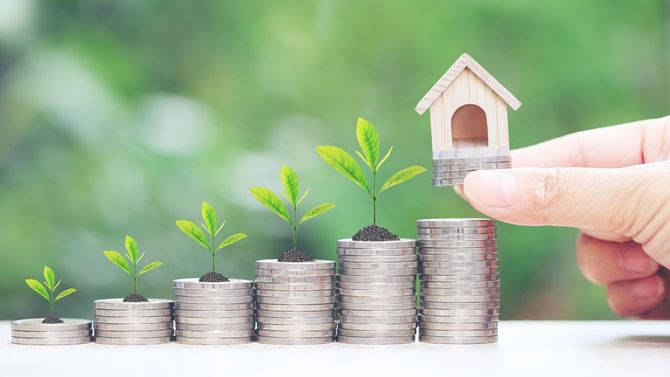 積み立てた資金で不動産を購入するイメージ