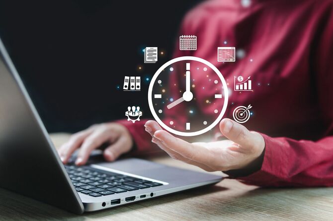 時間とビジネス管理の目標のイメージ