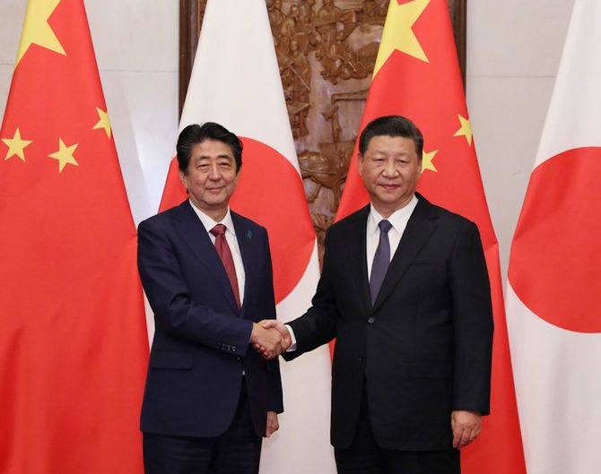 安倍晋三内閣総理大臣と習近平国家主席（訪中時）