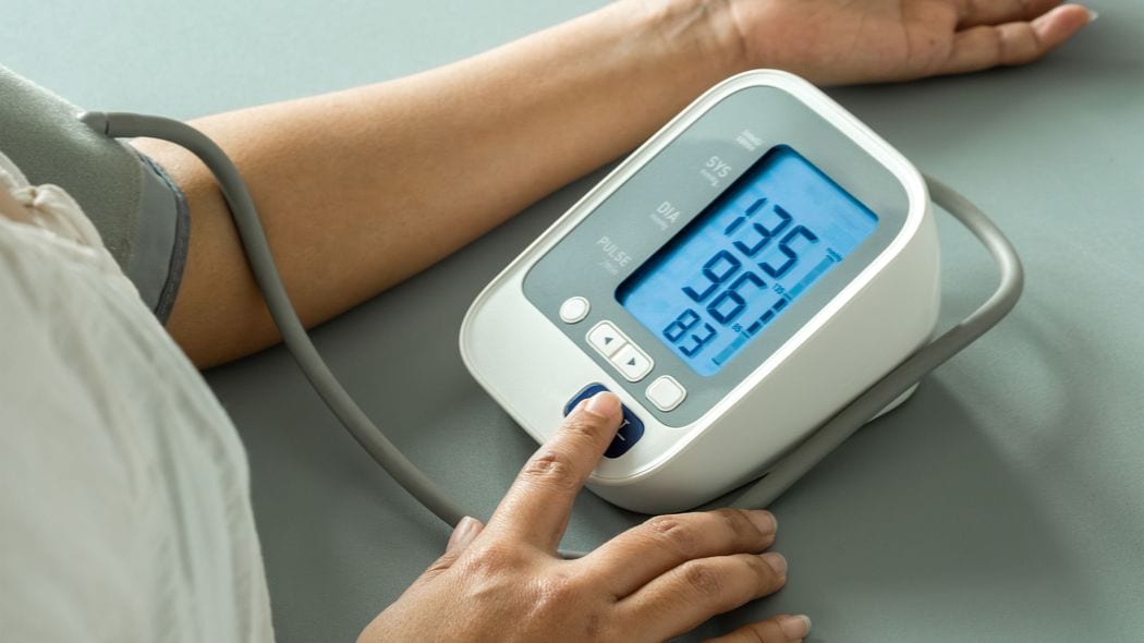 ｢血圧が高いと脳卒中になる｣は大間違い…和田秀樹｢薬を飲んでも飲まなくても9割以上が脳卒中にならない｣ 正確な情報をキャッチする工夫を続けることが自分の身を守る