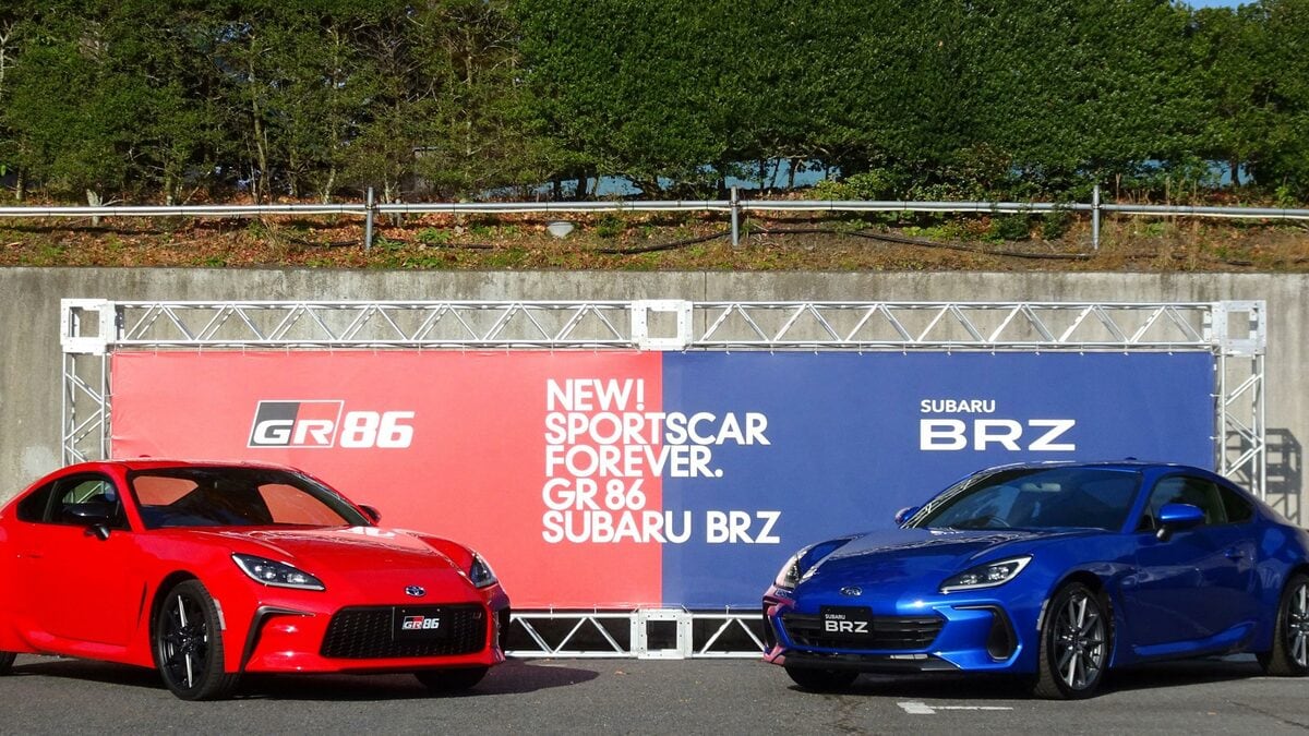 市街地で体感する違いは大きい トヨタとスバルが共同開発した2台のスポーツカー 一般道路 での実力 山道走行では個性を強烈に発揮 President Online プレジデントオンライン