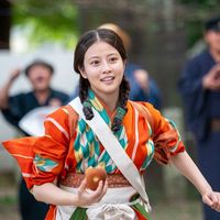 【新品】桂二葉　ジジイども見たかTシャツ Lサイズ　桂ニ葉　落語家　Tシャツ 新品】桂二葉 ジジイども見たかTシャツ Lサイズ 桂ニ葉 落語家