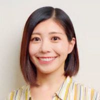 川崎あゆみ（かわさき・あゆみ） 英語講師。グロバリ代表。「第二言語習得論」と「コミュニケーション学」を融合した独自メソッドで10年以上、5000人超を指導。著書に『英語が日本語みたいに出てくる頭のつくり方』（日本実業出版社）がある。