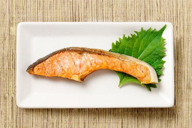 銀鮭の塩焼き