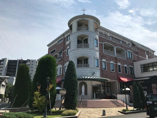 「こうのとりのゆりかご」を運営する熊本市の慈恵病院