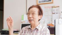 ｢永遠の別れを何度も経験｣86歳の介護士がくじけそうになるたび自分にかける