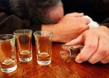 酒に弱い人の無理飲みはがんリスクが上昇