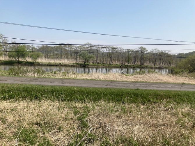 釧網本線から臨む釧路湿原。