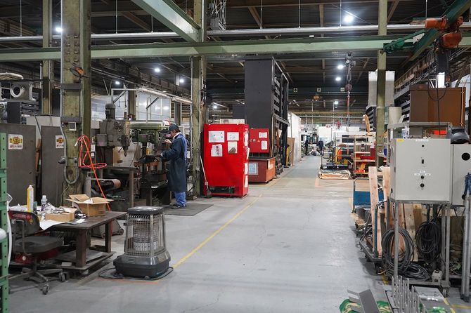 冨士製作所の工場内。ここで作られた製品が世界各国の食品工場で活躍している