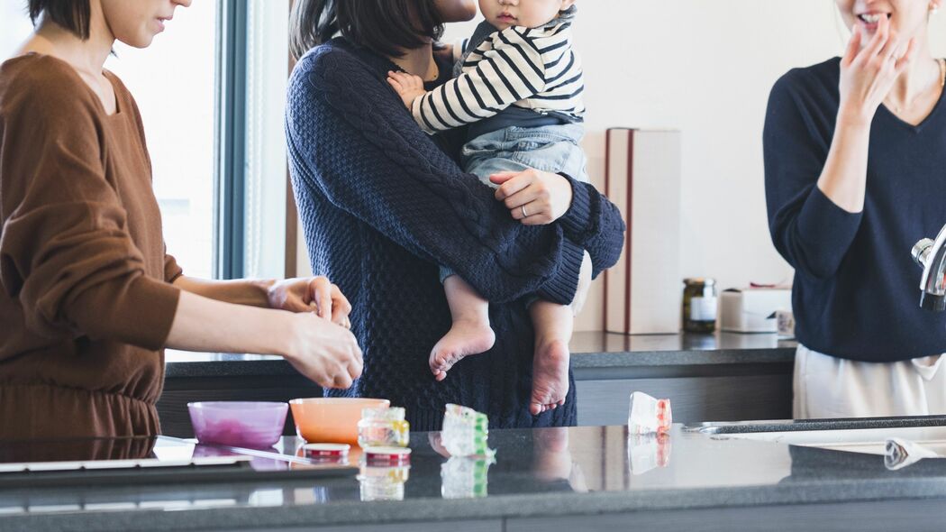 ｢ママ友｣とは無理して付き合わなくていい…手抜き育児のプロが説く｢子育てで本当に必要な人間関係｣ 友達よりも本音を話せる｢仲間｣を見つける