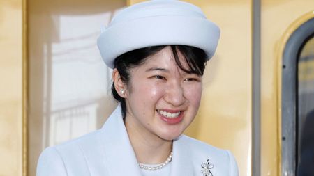 愛子天皇｣よりずっと現実的…｢愛子さまが大活躍される未来｣のために国民がすべきこと 成年を迎える悠仁さまは｢未来の天皇｣としてスタート |  PRESIDENT Online（プレジデントオンライン）