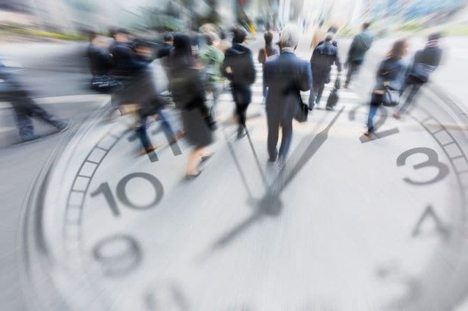 ビジネスマンと時間