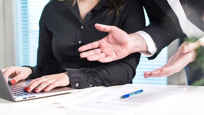 ダメ出しをする際の感じが悪い上司