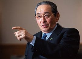 海外で稼いで「仕送り国家」に【2】