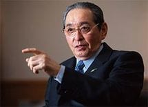 海外で稼いで「仕送り国家」に【2】