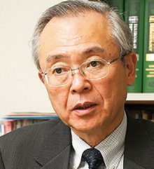 <strong>大阪大学大学院医学系研究科皮膚・毛髪再生医学寄附講座教授 板見 智</strong>●1952年生まれ。大阪大学医学部卒業。大分医科大学皮膚科助教授などをへて2006年から現職。