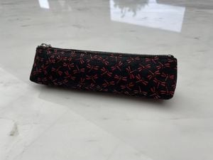 印伝のペンケース