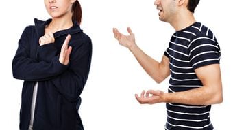 親族の集まりでお酌を強要された時の"切り返し法"…難交渉のプロ･女性弁護士が編み出した珠玉フレーズ