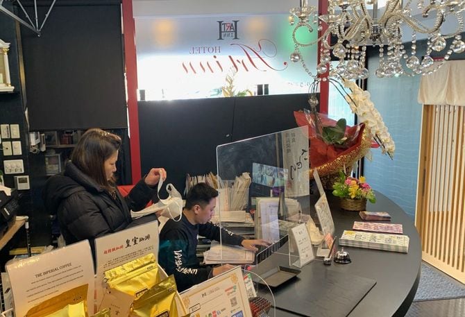 2人とも幹部の外国人社員