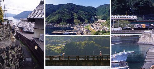 紀勢本線の尾鷲から熊野市の間には、リアス式海岸に沿って賀田、二木島、遊木、といった町が並ぶ。どの町も昔ながらの家並みと人との暮らしがよく残されており、訪れる人に郷愁を感じさせる。