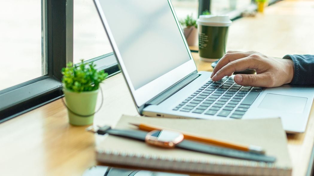 実は巷にごろごろいる年収1000万円稼ぐ50代フリーランスがやっている｢スモールビジネスの種類｣ 若者とガチンコで勝負しても勝ち目はない