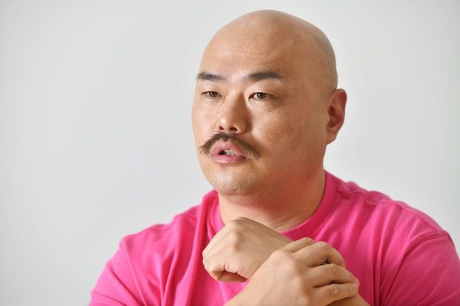 お笑いトリオ「安田大サーカス」のクロちゃん