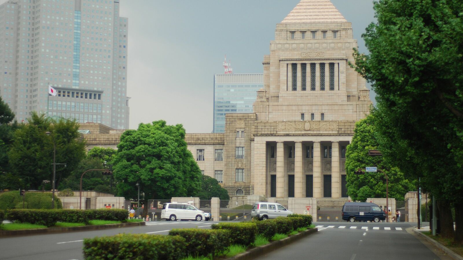 ｢正論だけを吐いていても何も動かない｣財務次官経験者たちが明かす"官僚の調整能力"の正体 "補助者"としてギリギリのところで働きかけをする