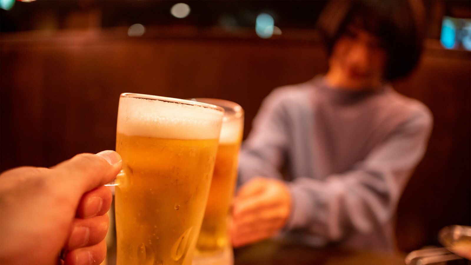 飲みに誘われただけで｢きっと私を好きに違いない｣と勘違い…婚活沼にハマる女性に共通する残念な思考法 いつ告白されるかと思っていたら恋人がいたことが判明