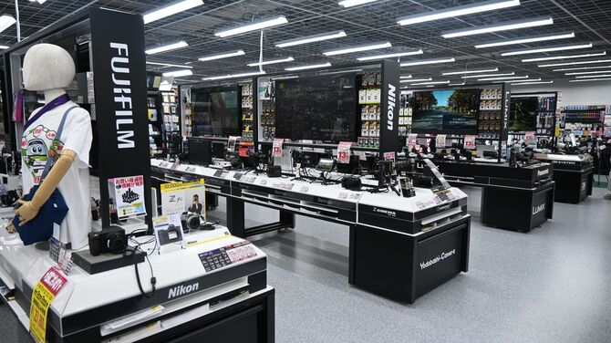 ヨドバシカメラマルチメディア池袋のカメラ売場