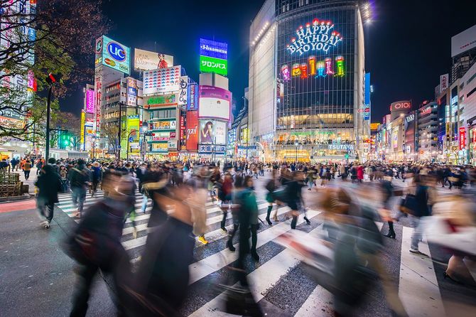 東京渋谷、ネオンサイン