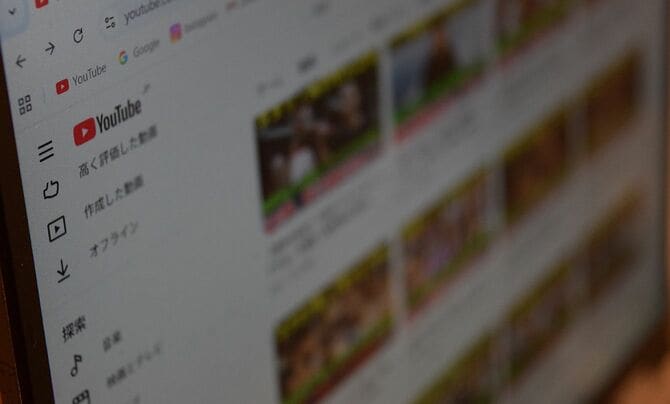 仕事仲介サイトを通じて動画編集を請け負ったクリエーターが手順書に沿って制作した「嫌中動画」が投稿されていたYouTubeチャンネル（出典＝『ルポ アルゴリズム政治』朝日新書）