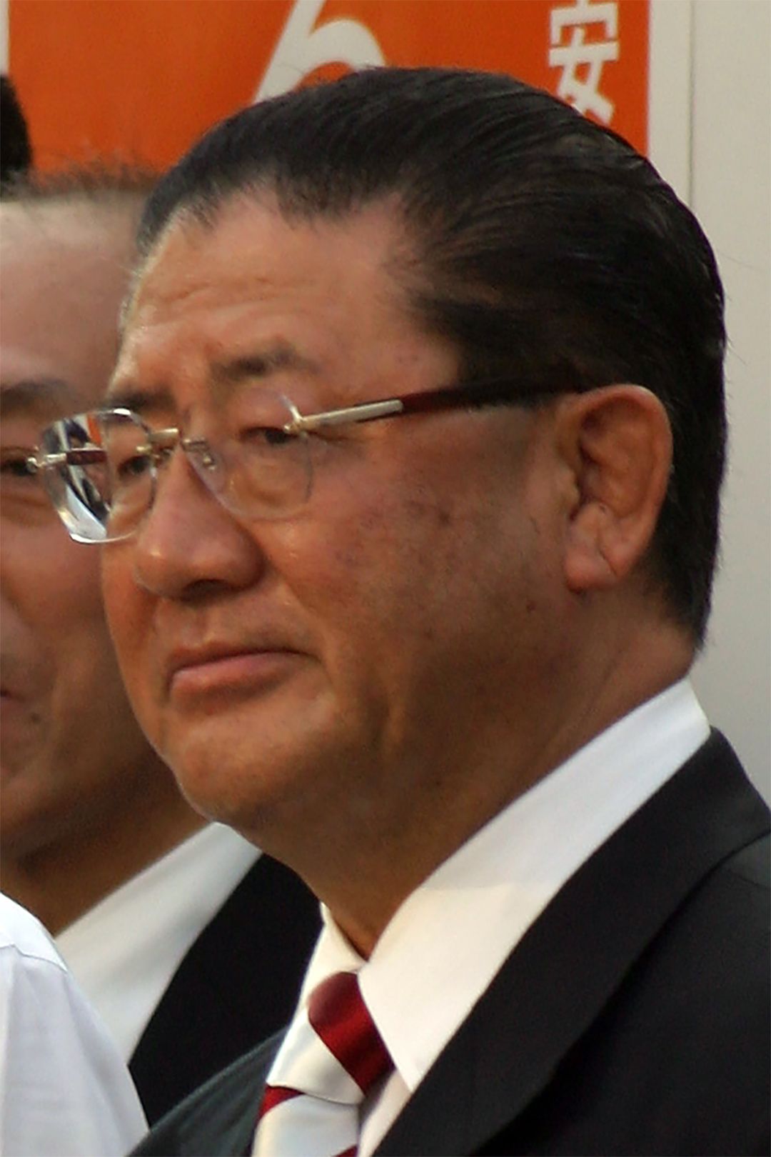 山崎拓氏は、加藤紘一、小泉純一郎と並ぶYKKの一角。小泉自由民主党総裁の下で幹事長、副総裁を務めた