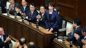 勝ちすぎるほど恐ろしい…中曽根も鳩山も陥った｢300議席の罠｣､高市首相は食料品消費税ゼロを実現できるのか