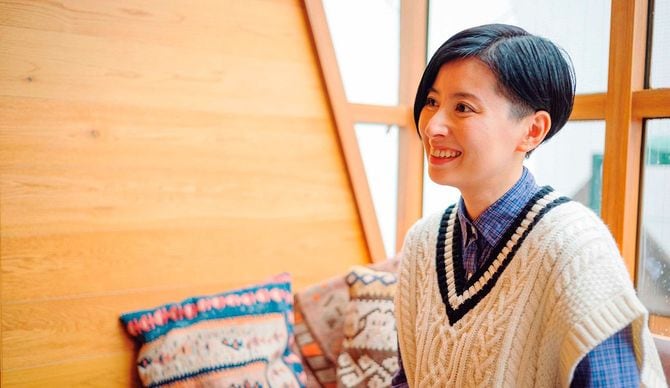 『持続可能な魂の利用』著者の松田青子さん(2020年10月、筆者撮影)。