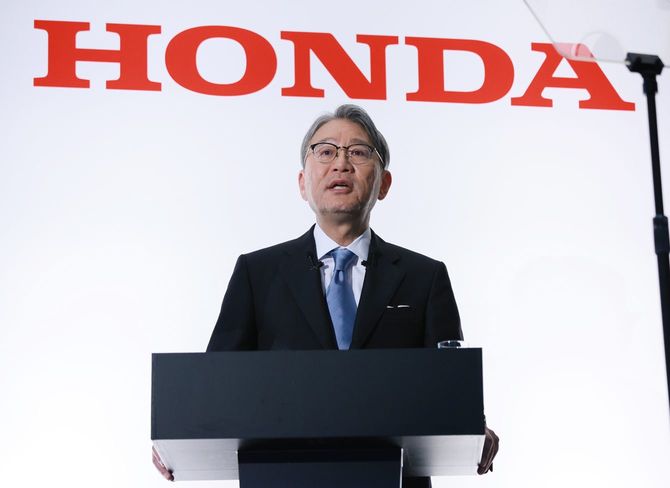 ホンダの三部敏宏社長