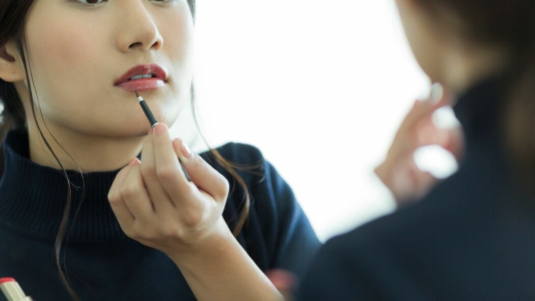 ｢家庭でも化粧を忘れるな｣猛烈会社員×専業主婦時代に企業研修で使われた｢夫の飼育法20カ条｣衝撃の中身