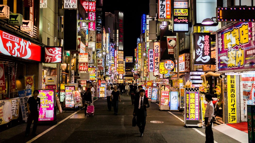 上半身裸の｢ノーパン喫茶｣の人気嬢を徹底取材…｢伝説のお色気番組｣が地上波で堂々と流していたすごい内容 ｢トゥナイト｣には教科書には書いていない本当の社会があった