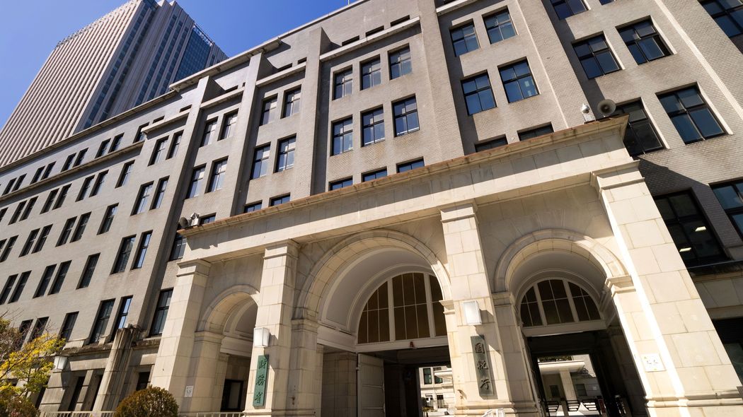 東大の穴を埋めるのは早慶でもMARCHでもない…｢キャリア官僚試験｣合格者数を10年で300%"爆増"させた私大 私立大学ならではの手厚いサポートの事情