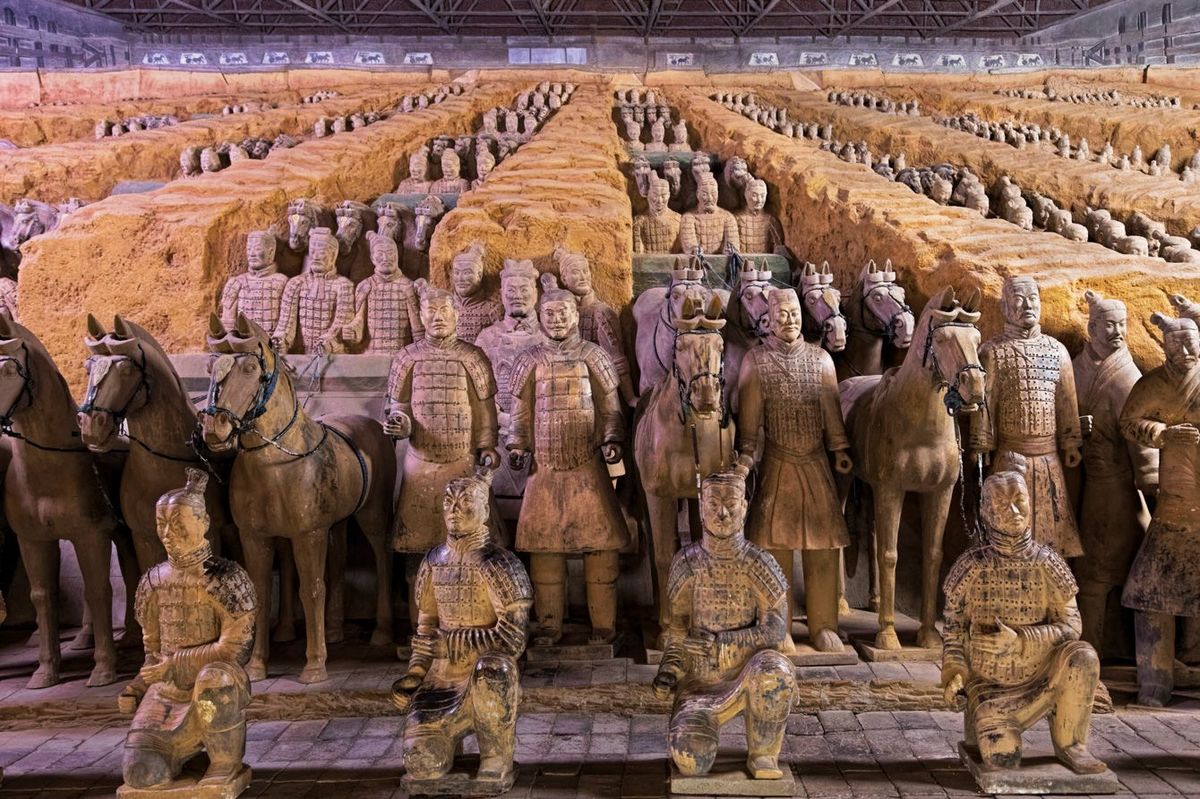 第一秦天皇廟の一部と兵馬俑